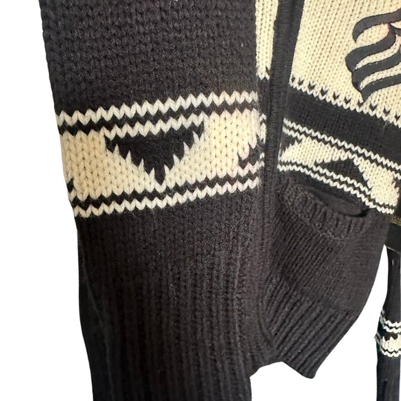 NWT Rocawear Chunky Cable Knit Zip Sweater – Size S – Black/White - Picture 2 of 11
